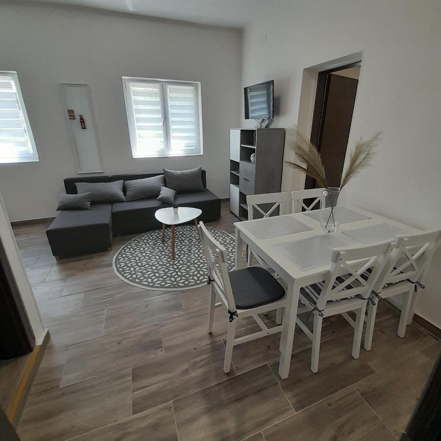 Apartmani Kekec Умаг Екстериор снимка